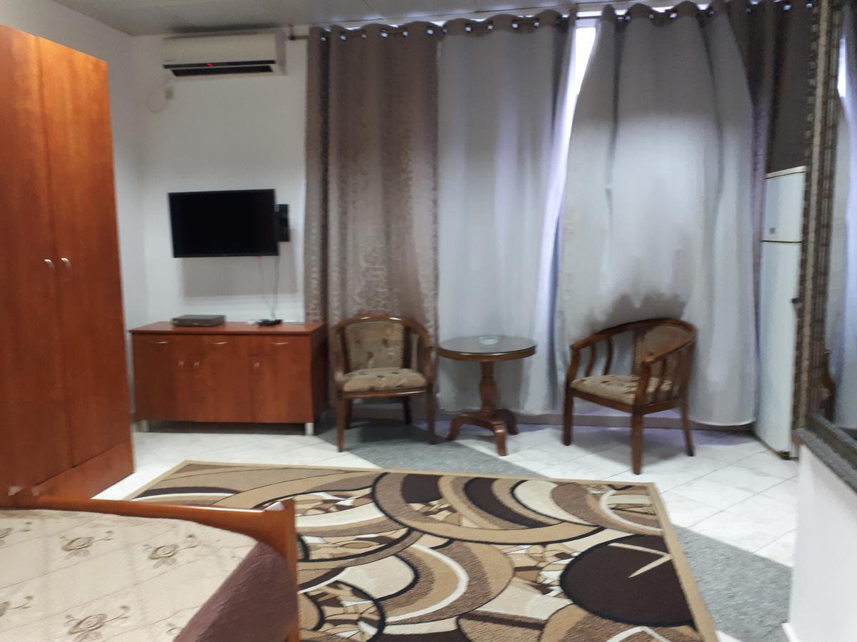 Hotel Rothschild 37 바트얌 외부 사진